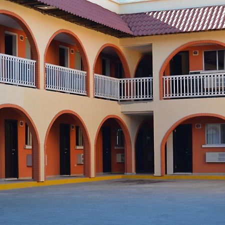 Las Torres Hotel Mexicali Zewnętrze zdjęcie