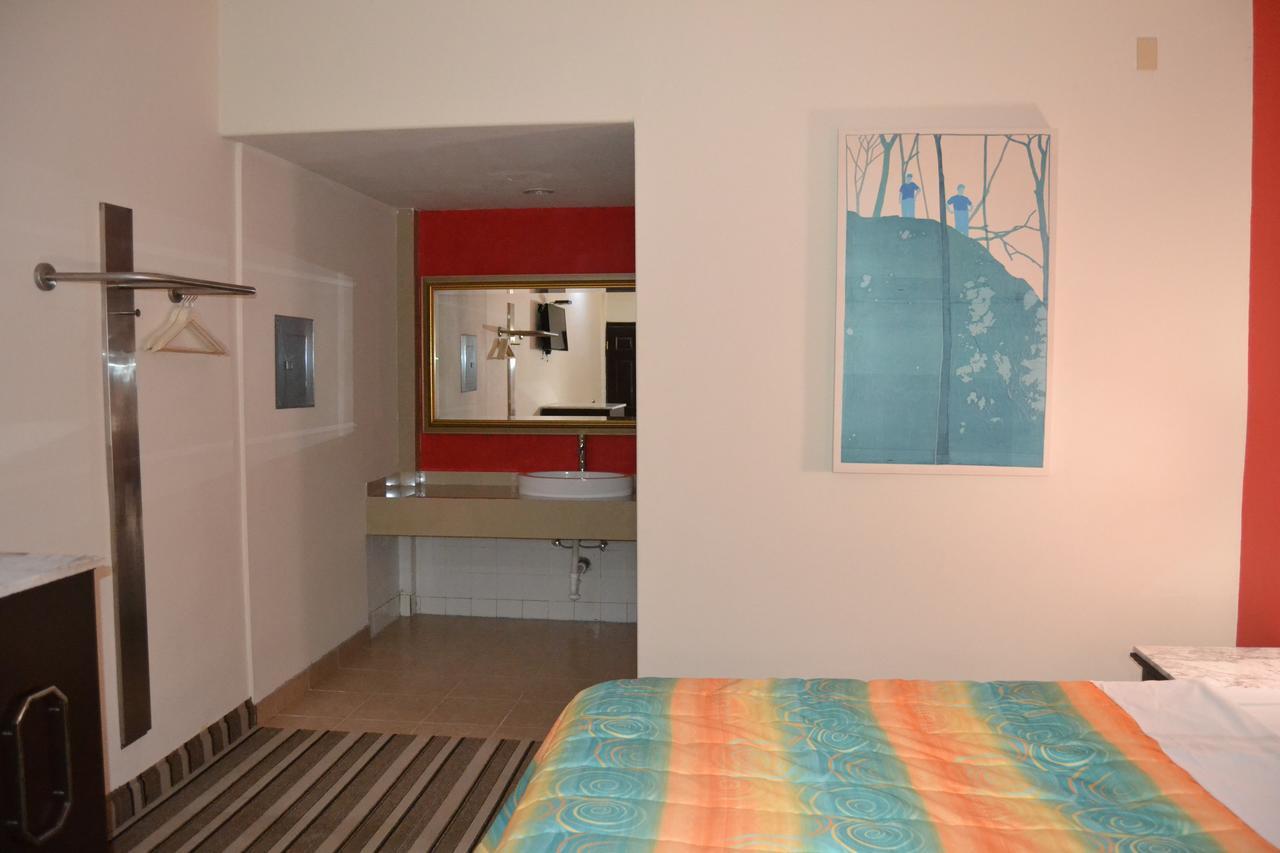Las Torres Hotel Mexicali Zewnętrze zdjęcie